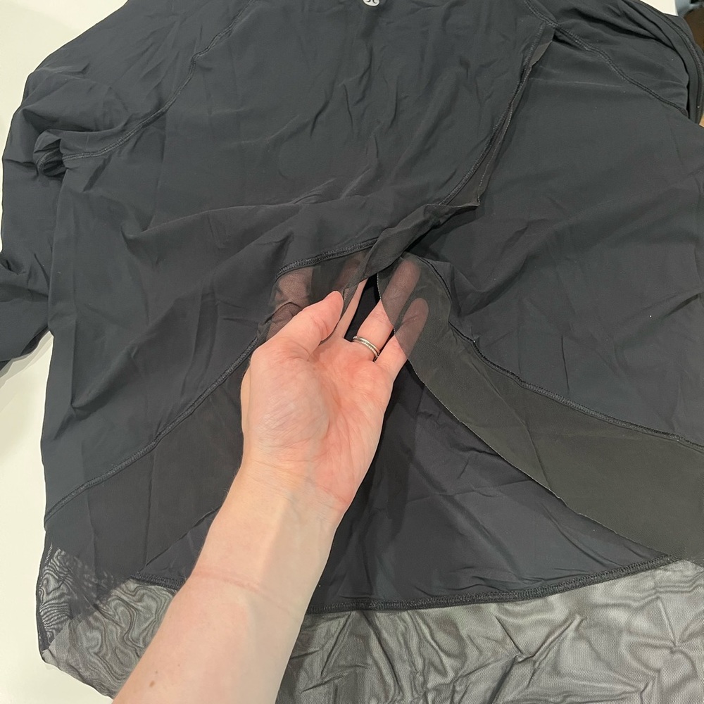 Lululemon black long sleeve